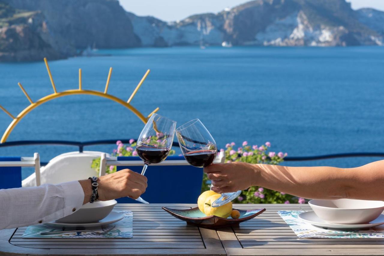 Maridea - Les Suites Du Soleil Ponza Esterno foto