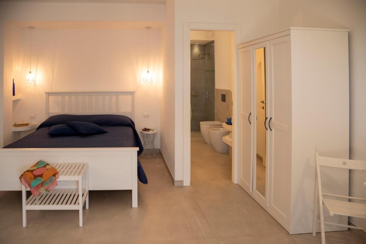 Maridea - Les Suites Du Soleil Ponza Esterno foto