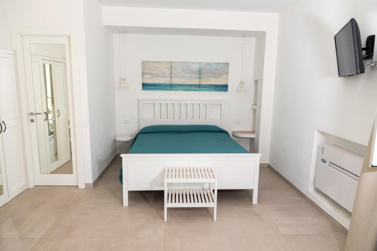Maridea - Les Suites Du Soleil Ponza Esterno foto