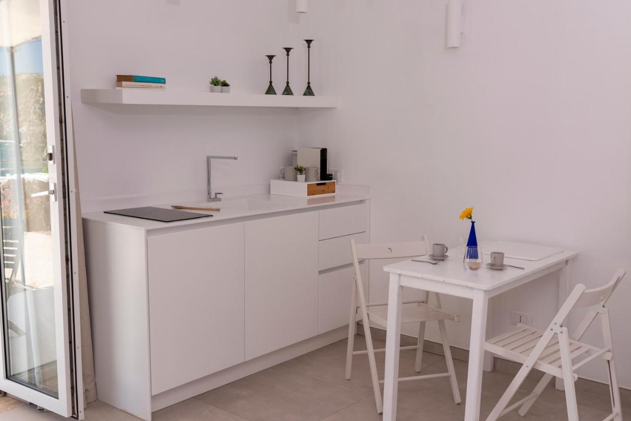 Maridea - Les Suites Du Soleil Ponza Esterno foto