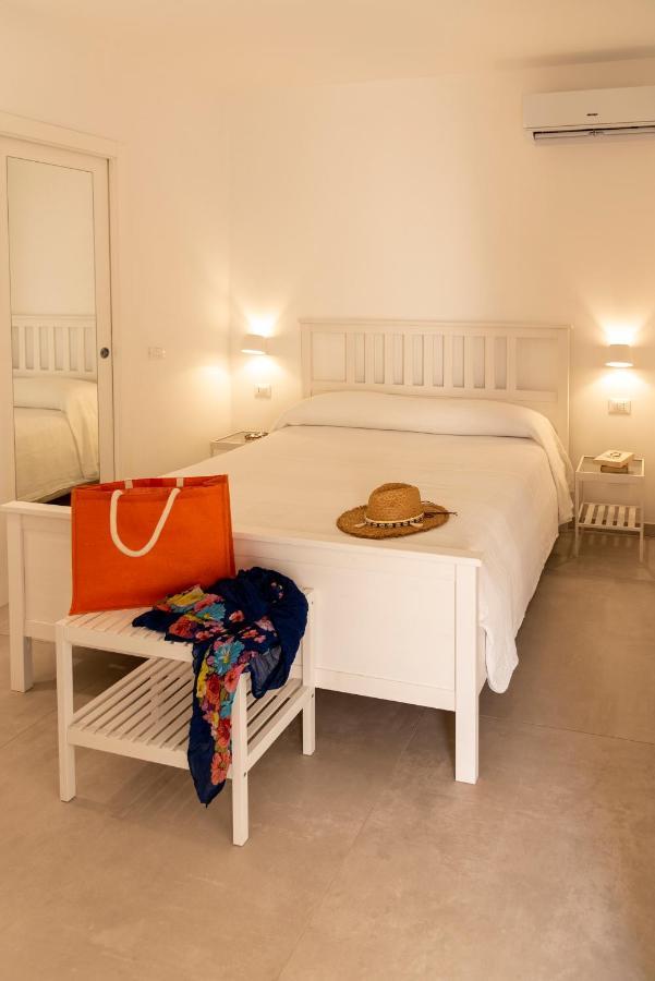 Maridea - Les Suites Du Soleil Ponza Esterno foto
